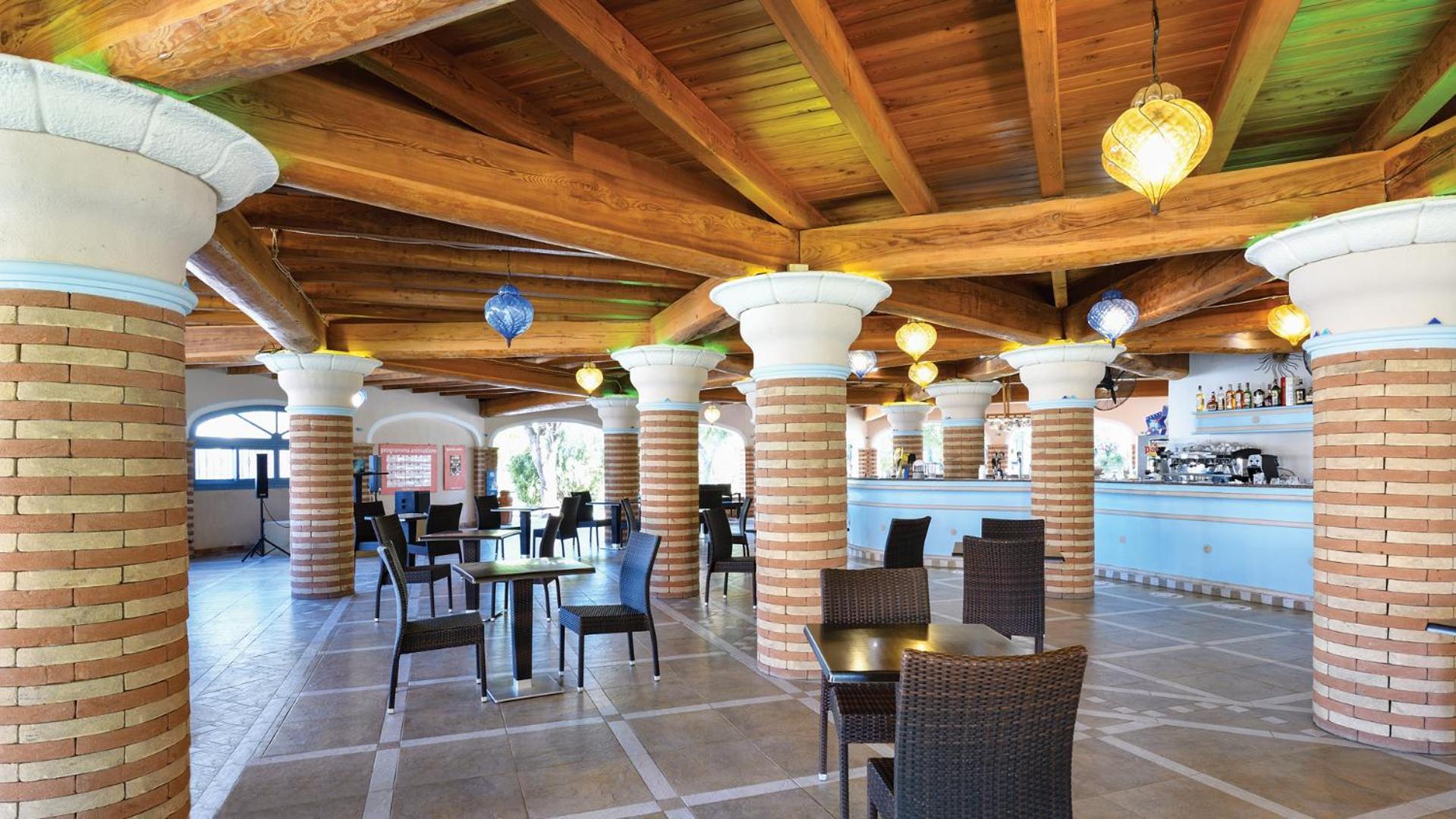 Colostrai Hotel Club San Priamo Esterno foto